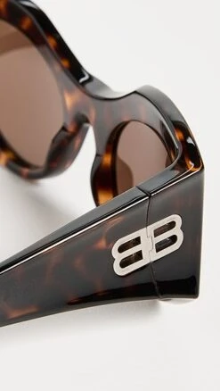 Balenciaga Hourglass Oversized Sunglasses -Deals Madewell Store balen301241c4ad 1677255040599 2 0. UX357 QL90