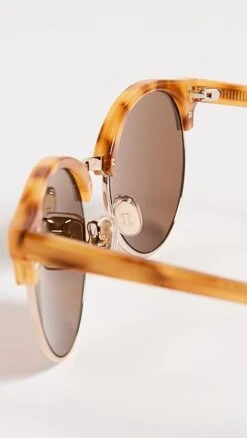 Illesteva Benson Sunglasses -Deals Madewell Store illes30486202d2 1676495166231 2 0. UX357 QL90