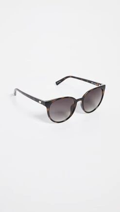 Le Specs Armada Sunglasses 7 Le Specs Armada Sunglasses -Deals Madewell Store lspec3027914d49 q1 2 0. UX357 QL90