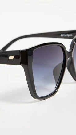 Le Specs Fash-Hun Alt Fit Sunglasses -Deals Madewell Store lspec3056516072 1663695574581 2 0. UX357 QL90