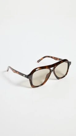 Le Specs Drizzle Sunglasses -Deals Madewell Store lspec3060914d49 1680732523338 2 0. UX357 QL90