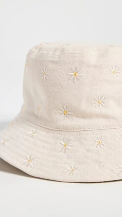Madewell Embroidered Bucket Hat -Deals Madewell Store madew4604417790 1680550644440 2 0. UX357 QL90