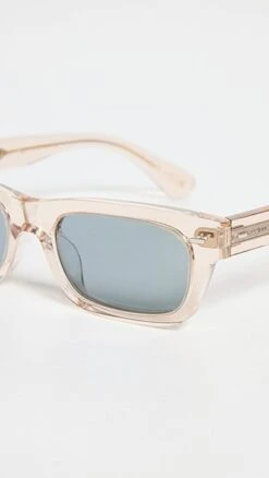 Oliver Peoples Eyewear Davri Sunglasses 9 Oliver Peoples Eyewear Davri Sunglasses -Deals Madewell Store olivr40527201dc 1680822603934 2 0. UX357 QL90