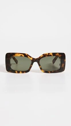Stella McCartney Rectangular Chain Sunglasses 8 Stella McCartney Rectangular Chain Sunglasses -Deals Madewell Store stela2197871493 1668209352945 2 0. UX357 QL90